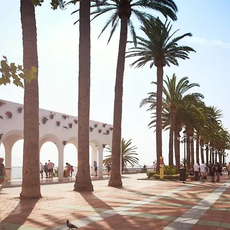 Balcon De Europa Apartment Nerja