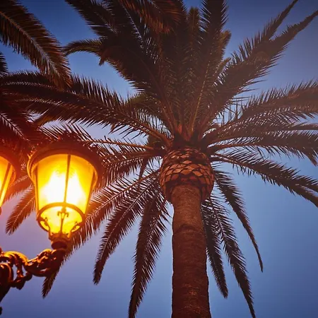 Balcon De Europa Apartman *