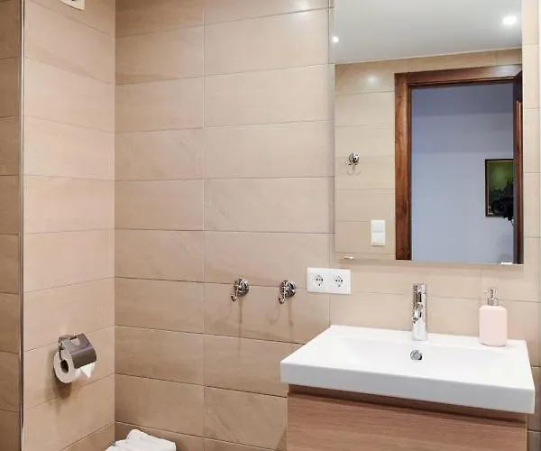 Balcon De Europa Apartament *